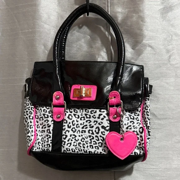 Claire's Black and Pink Heart Leopard Bag - Picture 1 of 8
